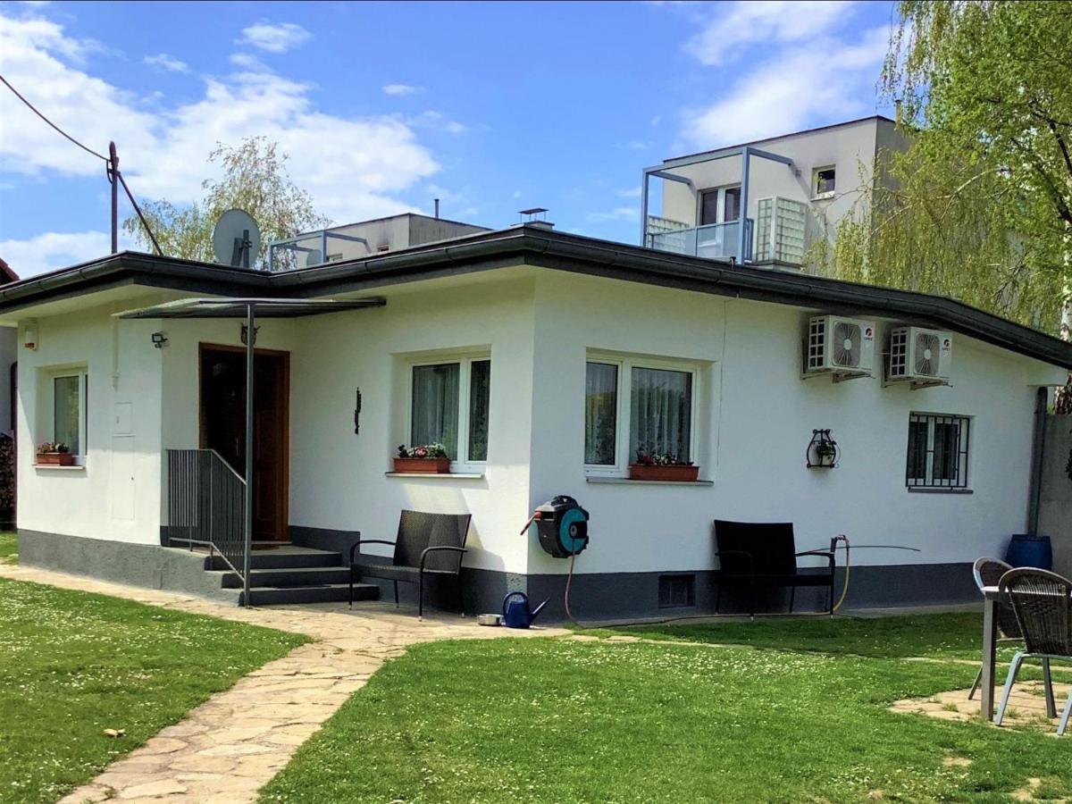 Holiday Home Bungalow Leopoldau By Interhome فيينا المظهر الخارجي الصورة