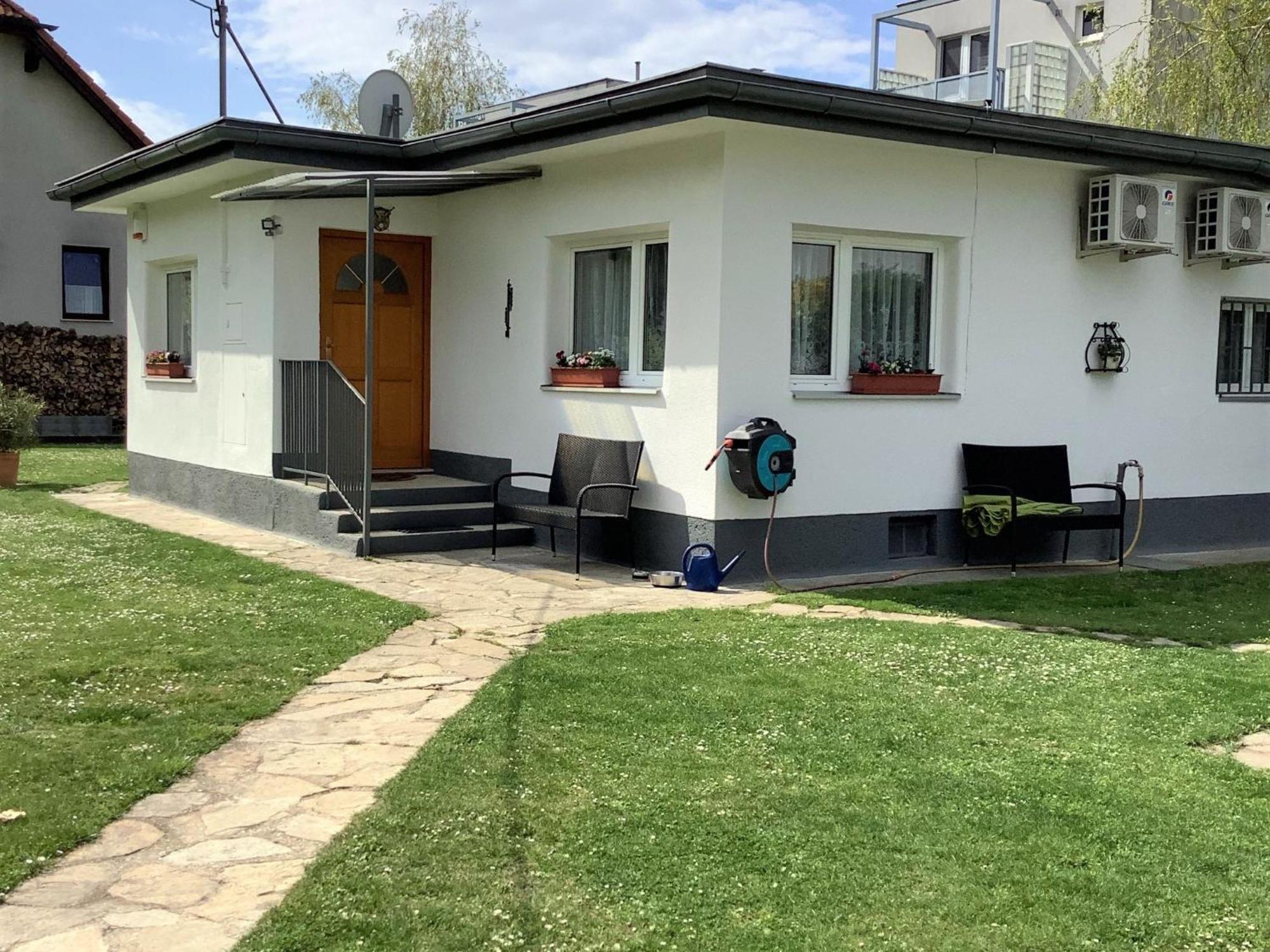 Holiday Home Bungalow Leopoldau By Interhome فيينا المظهر الخارجي الصورة